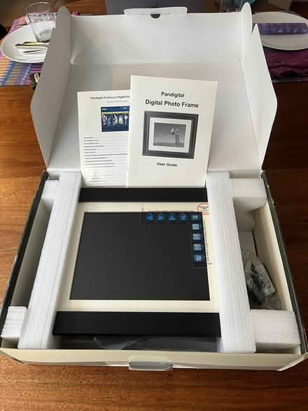 Photo of free Digital Photo Frame (Newton) #4