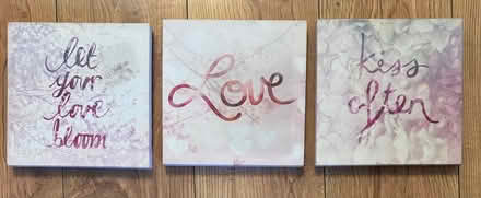 Photo of free Wall canvas pictures (Ellesmere Port CH1) #1