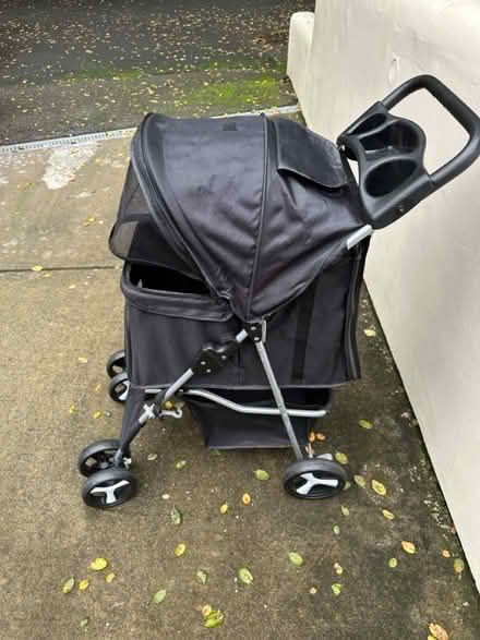 Photo of free Stroller for small dog(s) (Oakland/Berkeley) #2