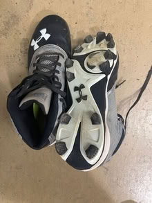 Photo of free Baseball Cleats (Mens Size 8) #2