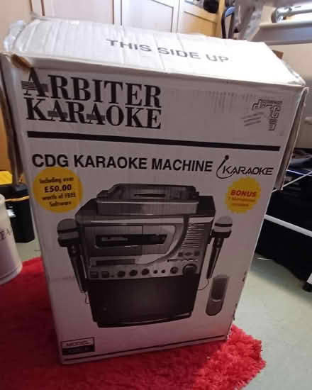 Photo of free CDG Karaoke Machine (Bilton CV22) #1