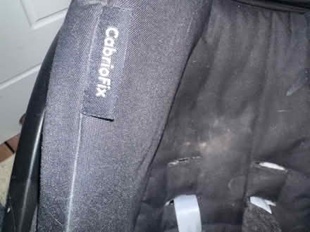 Photo of free Maxi Cosi Cabrio Fix 0-9m (SE4 1SJ) #3