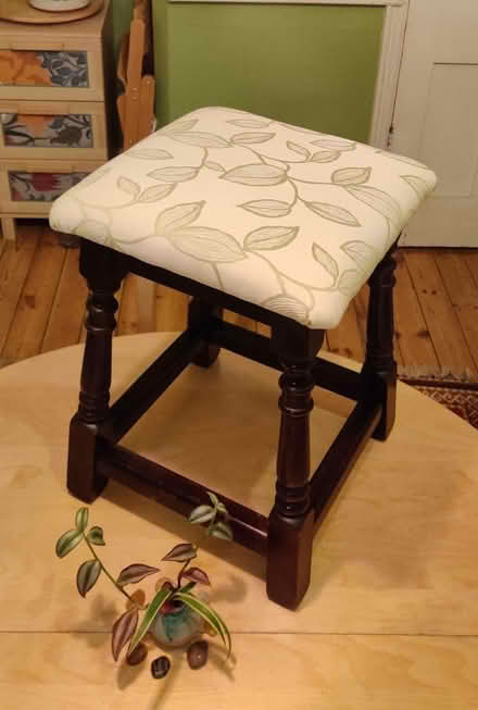 Photo of free Stool. Freshly upholstered (Nottingham NG7) #2