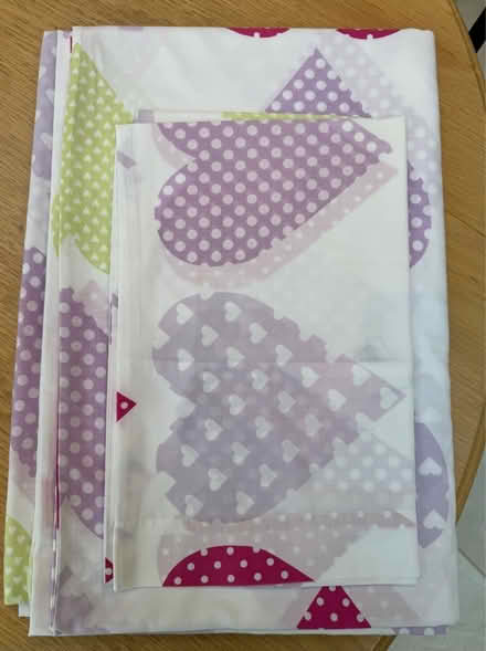 Photo of free Duvet covers and matching pillow cases (Beckenham BR3) #1