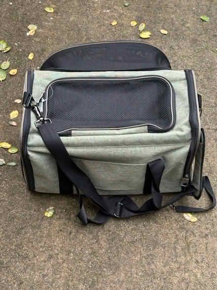 Photo of free Soft carrier for smalldog or cat (Oakland/Berkeley) #2