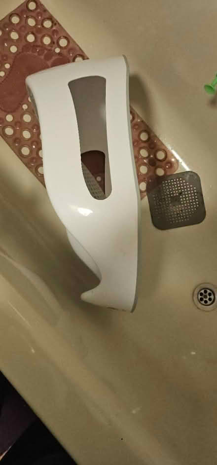 Photo of free Baby bath support (Derby city centre) #4