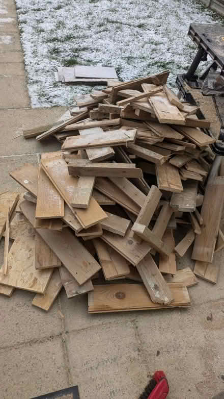 Photo of free Boards (Hp26ll) #1