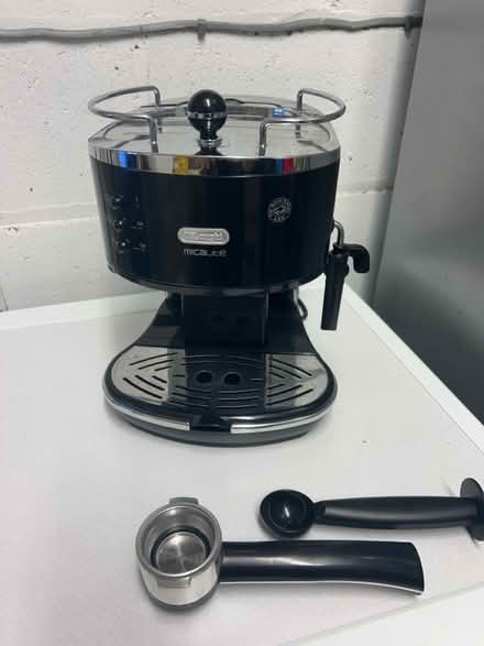 Photo of free Espresso machine and grinder (Ipswich IP2) #1