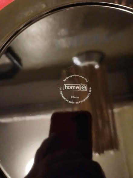 Photo of free 12 red plastic charger plates (palm harbor CR 1 Tpa Road) #2