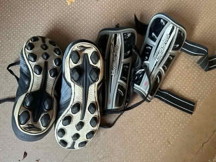 Photo of free Little kids soccer cleats (belmont/watertown line) #1