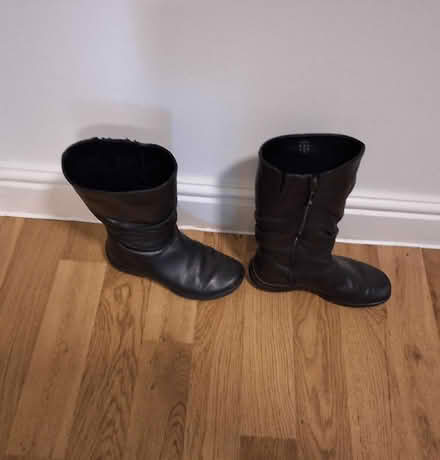 Photo of free Black boots (Nailsworth GL6) #2
