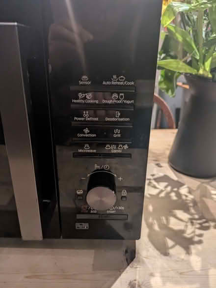 Photo of free Samsung microwave - start button not working (Rugby CV21) #4
