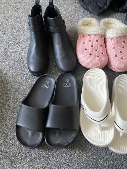Photo of free Newish ladies shoes size 5/6 (Havant PO9) #3