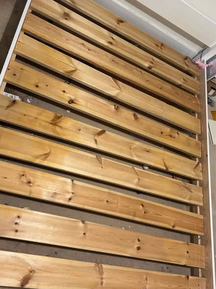 Photo of free double bed still in good conditiom (surbiton KT5) #3