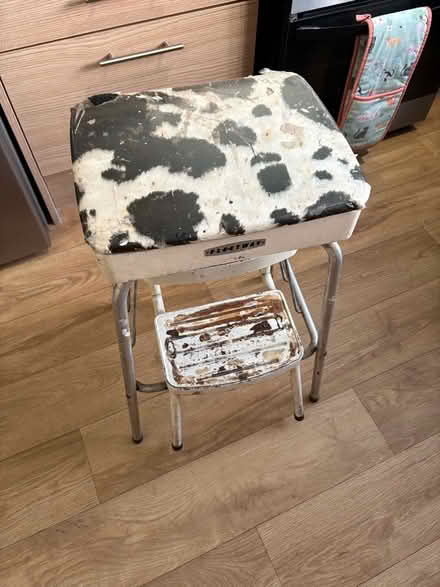 Photo of free Kitchen stool (Erith DA17) #1