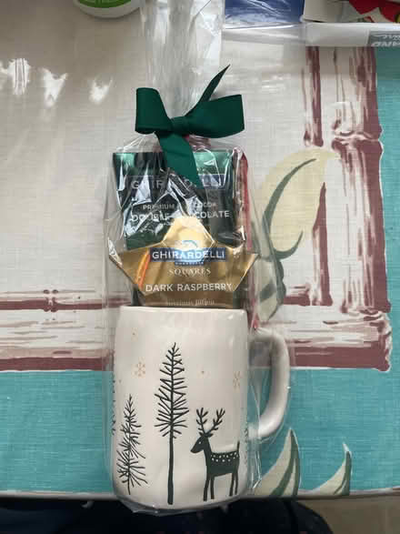 Photo of free Ghirardelli mug & cocoa set (Willow Glen) #1
