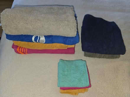 Photo of free Towels - S/M/L (BH2) #1
