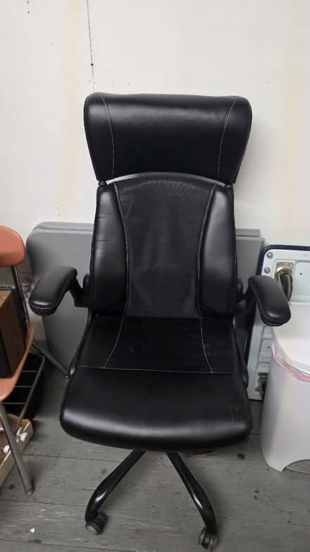 Photo of free Desk Chair (Somerville) #1