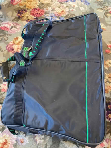 Photo of free Large sports bag (Tansley DE4) #3