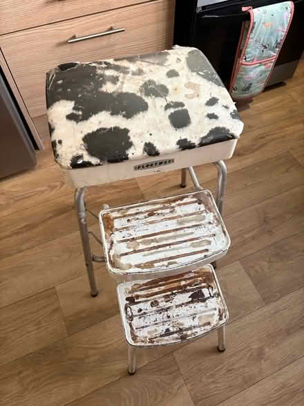 Photo of free Kitchen stool (Erith DA17) #4