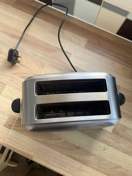 Photo of free Toaster (Mitcham CR4) #2