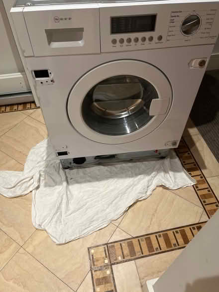 Photo of free Washer dryer not working (KT13) #2