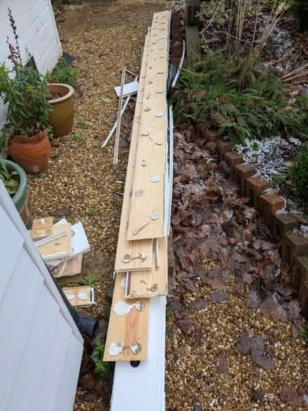 Photo of free Wood approx 60 feet various lengths (Kingswood) #4