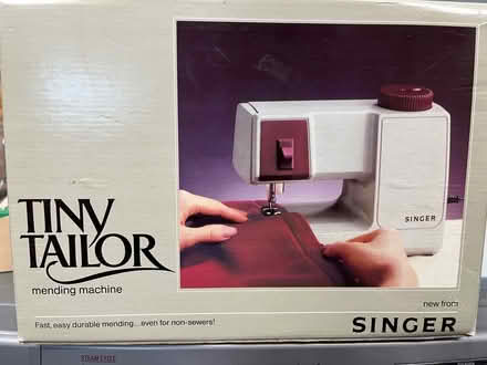Photo of free small Singer machine (Lawrence/ El Camino Real) #1