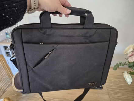 Photo of free Laptop carry case (Sevenoaks) #3