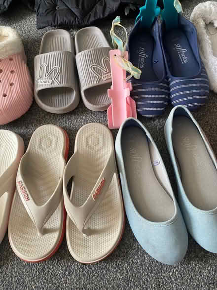 Photo of free Newish ladies shoes size 5/6 (Havant PO9) #2