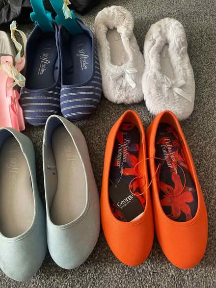 Photo of free Newish ladies shoes size 5/6 (Havant PO9) #1