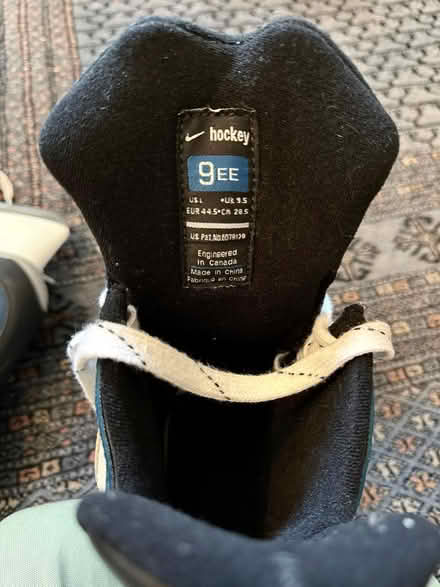 Photo of free hockey skates men's 9EE (Lower Haight) #2