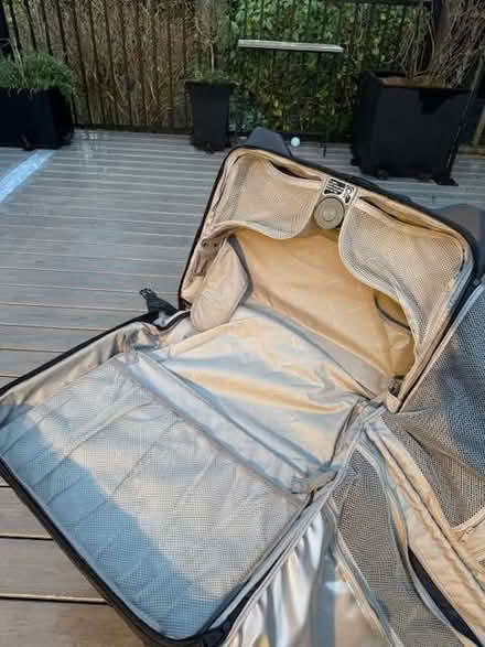 Photo of free Samsonite Luggage (West Byfleet KT15) #2