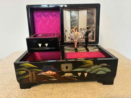 Photo of free Musical box - ballerina/dancer (Stockwell SW9) #1