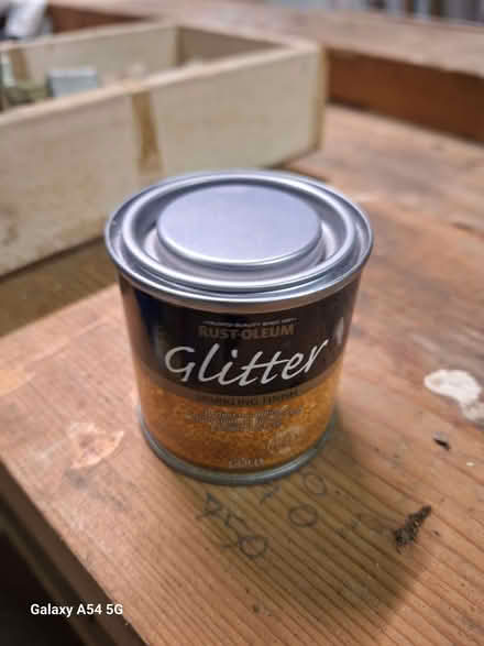 Photo of free Gold glitter paint 125ml (Hyde GL6) #1