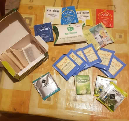 Photo of free Small selection of mixed tea bags (Corstorphine EH12) #1