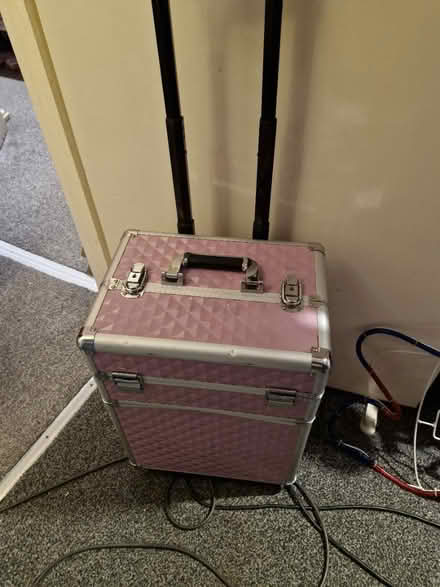 Photo of free Make up case (Preston PR2) #1
