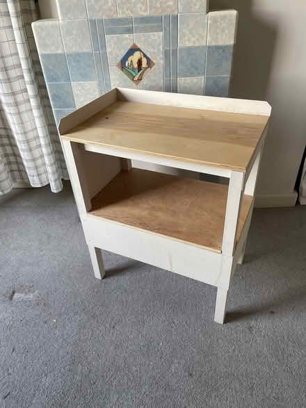 Photo of free Unusual (bedside) table (CO7 Wivenhoe) #2
