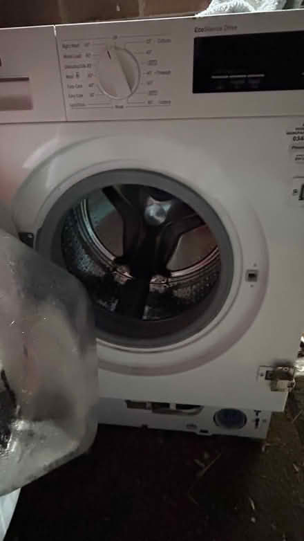 Photo of free Bosch integrated washing machine (DE7) #2