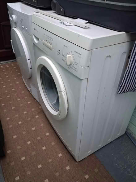 Photo of free Bosch Wahing machine (Milton BS22) #1