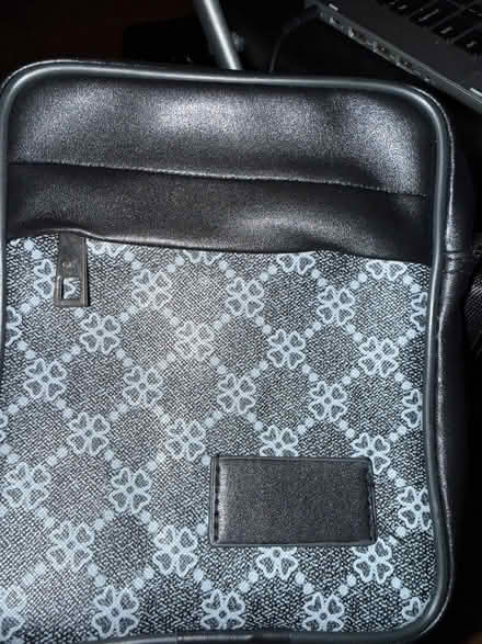 Photo of free Side bag (Green lanes N4) #2