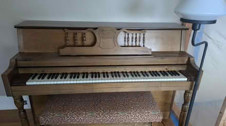 Photo of free Yamaha Piano (Berkeley) #2
