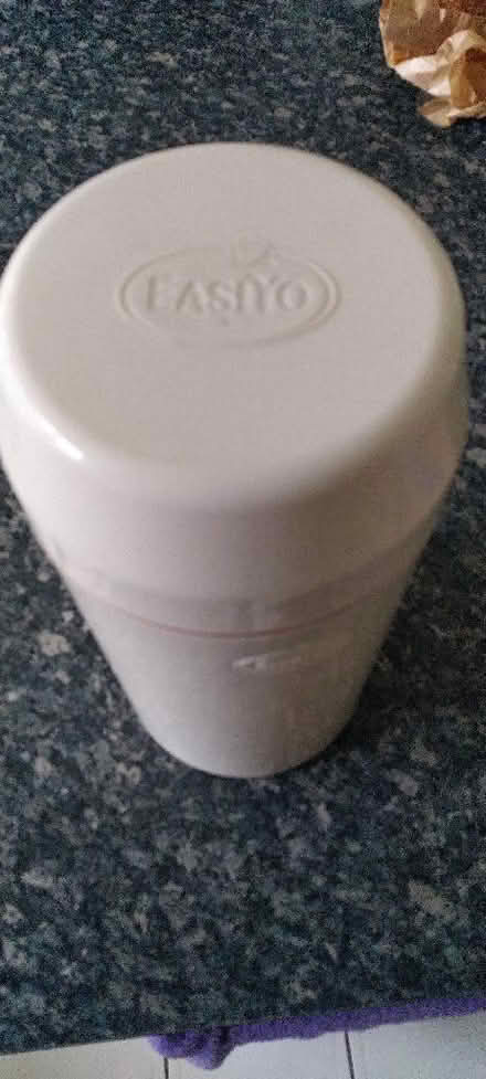 Photo of free EasiYo yogurt maker (Kennington OX1) #1