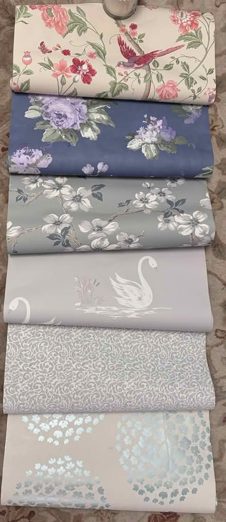 Photo of free Crafters - Wallpaper (Ellesmere Port CH1) #1