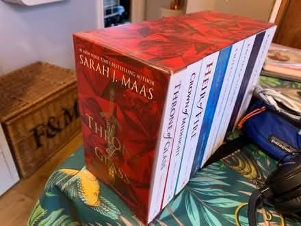 Photo of free Throne of glass box set of books (TW12 (Hampton)) #1