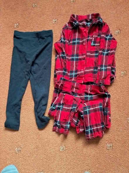 Photo of free Girls pjs and leggings (Belper DE56) #1