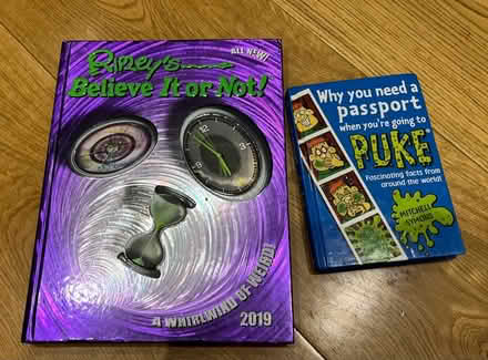 Photo of free Books (BR7) #1
