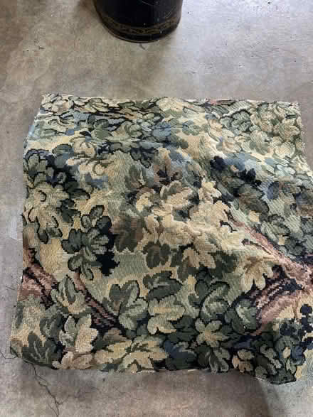 Photo of free new fabric square (Prospect and DeAnza) #1