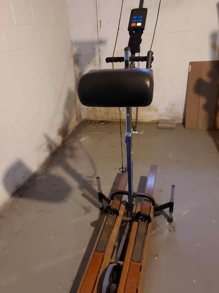 Photo of free exercise equipment (Vassar College campus) #2