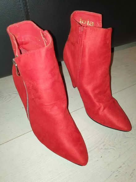 Photo of free Clothes (Burton-upon-Trent DE14) #3